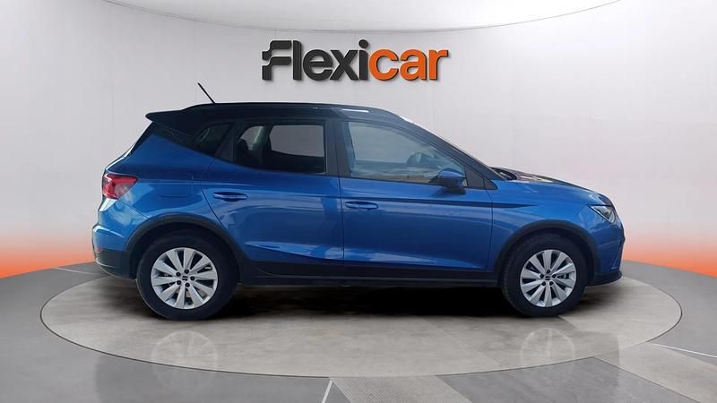 Usado Seat Arona Style 110 CV (80 kW) 2023 Azul SUV