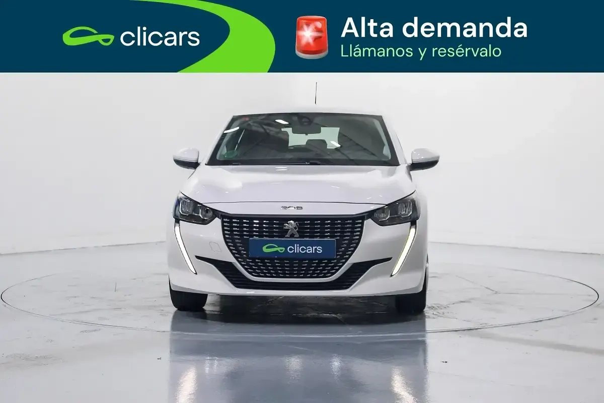 Usado Peugeot 208 Active 75 CV (55 kW) 2021 Blanco Utilitario