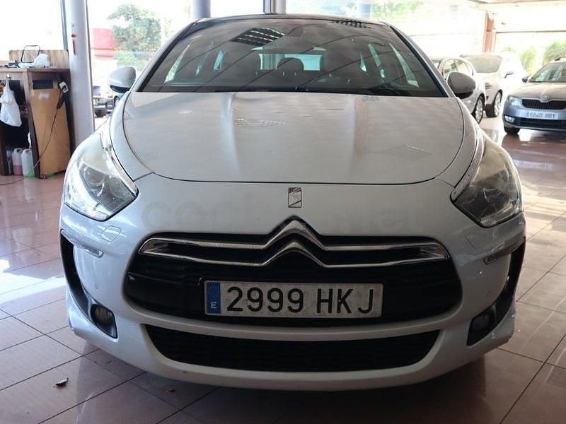 Usado Citroën DS5 163 CV (119 kW) 2013 Blanco Utilitario