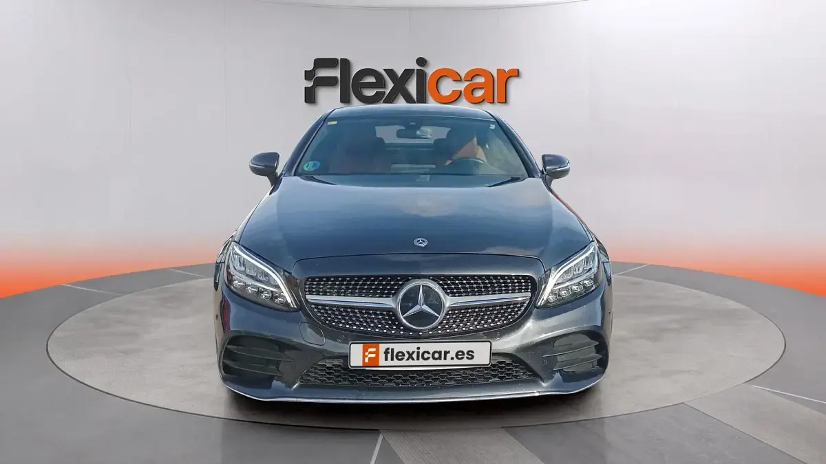 Usado Mercedes C200 184 CV (135 kW) 2018 Negro Coupe