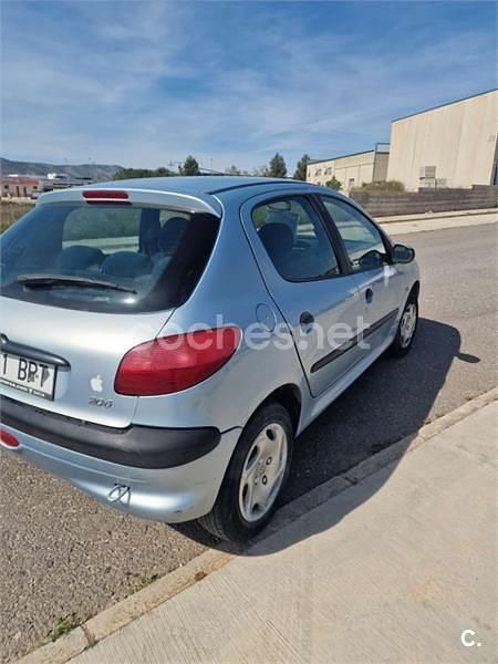 Begagnad Peugeot 206 70 HK (51 kW) 2001 Blå Sedan