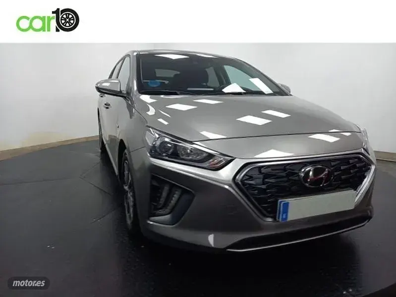 Usado Hyundai Ioniq 141 CV (103 kW) 2021 Gris Utilitario