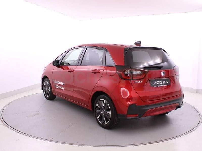 Usado Honda Jazz Advance 122 CV (89 kW) 2025 Rojo Utilitario