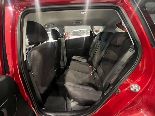 Usado Hyundai Bayon 85 CV (62 kW) 2024 Rojo SUV