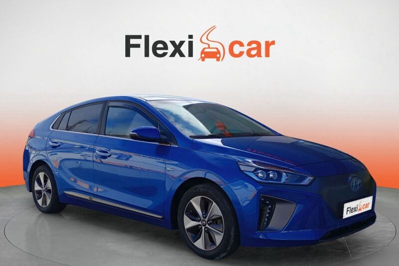 Usado Hyundai Ioniq 88 kW (121 CV) 2018 Azul Utilitario
