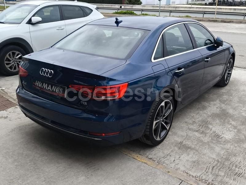 Usado Audi A4 Design 190 CV (139 kW) 2016 Azul Berlina