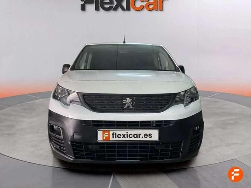 Usado Peugeot Partner 102 CV (75 kW) 2021 Blanco Monovolumen
