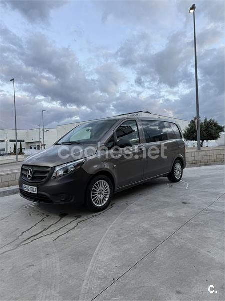 Marrón Usado 2017 Mercedes V200 Monovolumen | 23.000 € - Imagen 1/4