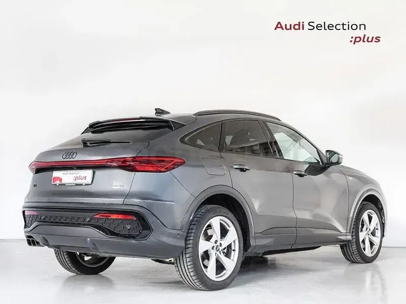 Usado Audi Q5 Sportback Ambiente 204 CV (150 kW) 2025 Gris SUV