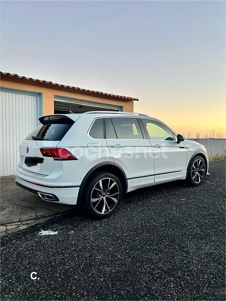 Usado VW Tiguan R-line 150 CV (110 kW) 2023 Blanco SUV