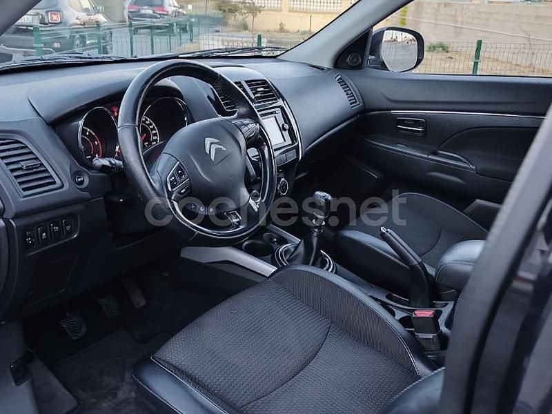 Usado Citroën C4 Aircross Exclusive 114 CV (83 kW) 2015 Negro SUV