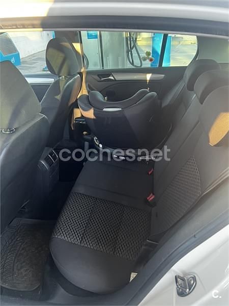 Usado VW Golf VI Sport 105 CV (77 kW) 2011 Blanco Utilitario