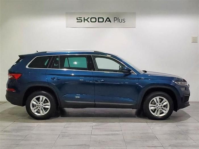 Usado Skoda Kodiaq Ambition 150 CV (110 kW) 2023 Azul SUV