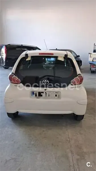 Occasion Toyota Aygo Connect Style 68 PK (50 kW) 2013 Wit Hatchback