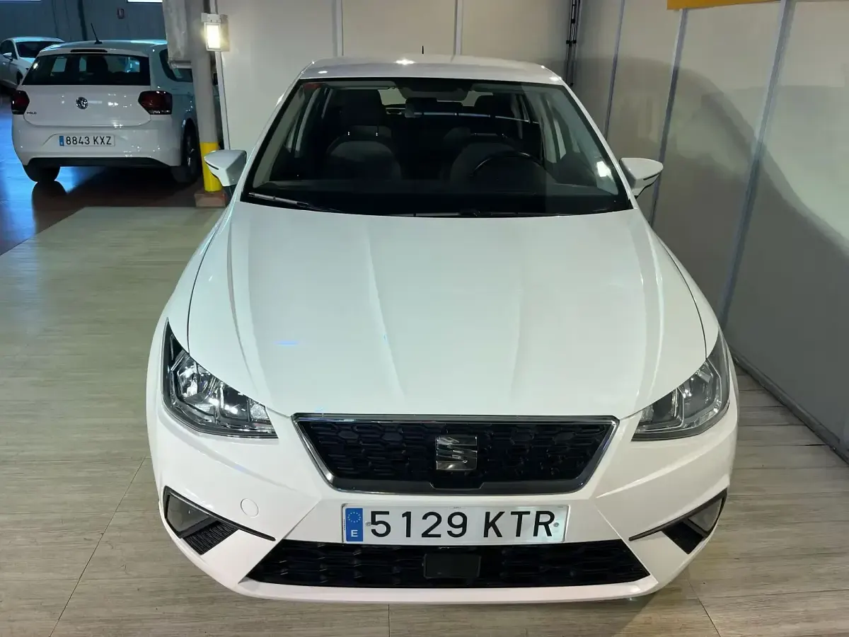 Usado Seat Ibiza Style 95 CV (69 kW) 2019 Blanco Utilitario