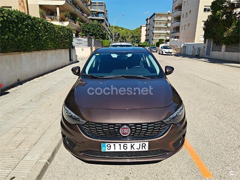 Marrón Usado 2018 Fiat Tipo Easy Berlina | 7800 € (Super precio) - Imagen 1/4