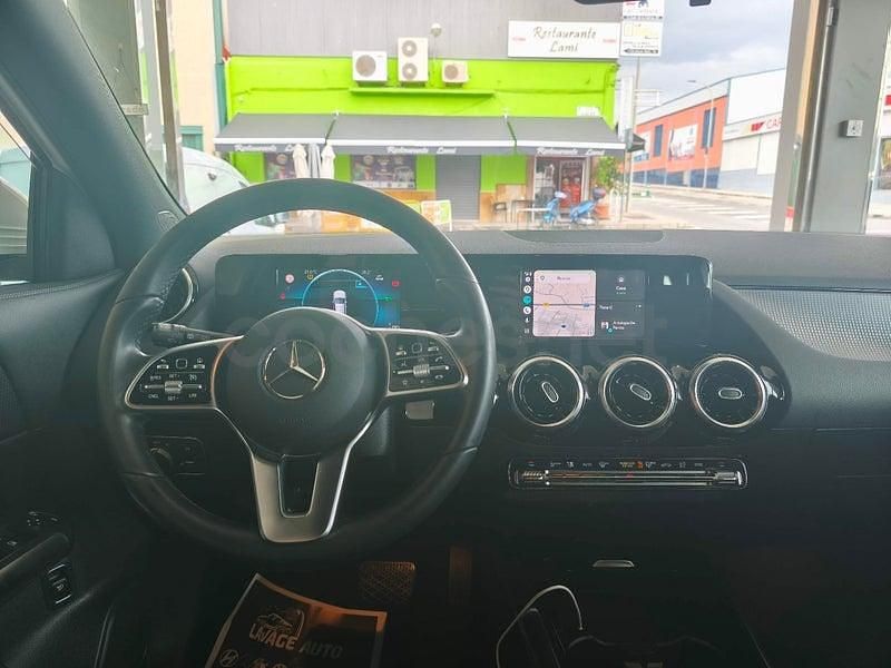 Usado Mercedes GLA200 150 CV (110 kW) 2023 Blanco SUV
