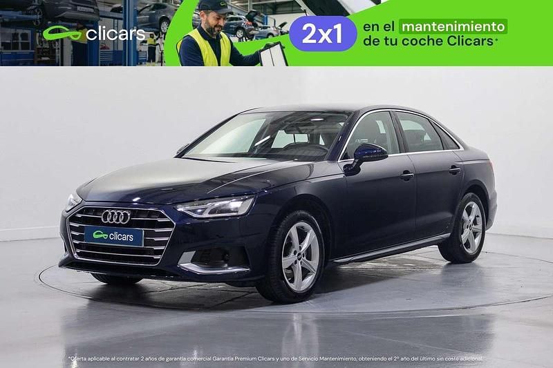 Usado Audi A4 Advanced 136 CV (100 kW) 2021 Azul Berlina