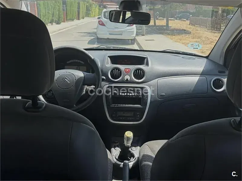 Usado Citroën C2 61 CV (44 kW) 2007 Negro Utilitario
