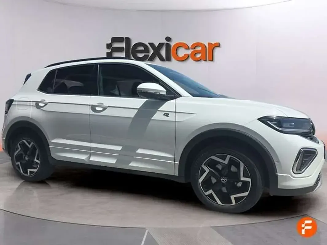 Usado VW T-Cross R-line 150 CV (110 kW) 2025 Blanco SUV