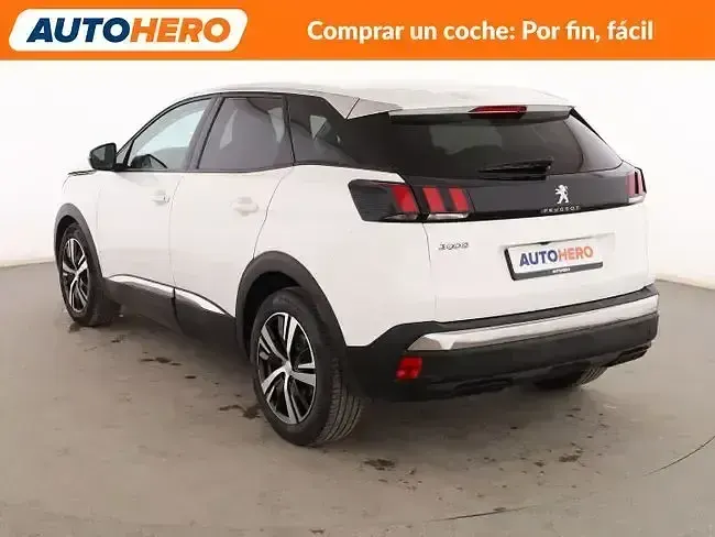 Usado Peugeot 3008 Allure 130 CV (95 kW) 2019 Blanco SUV
