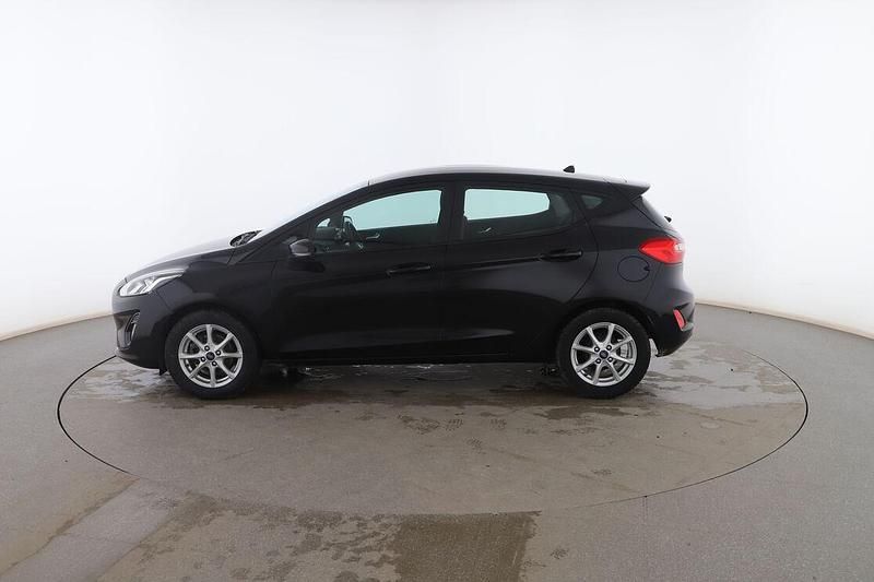 Usado Ford Fiesta Trend 85 CV (62 kW) 2018 Negro Utilitario