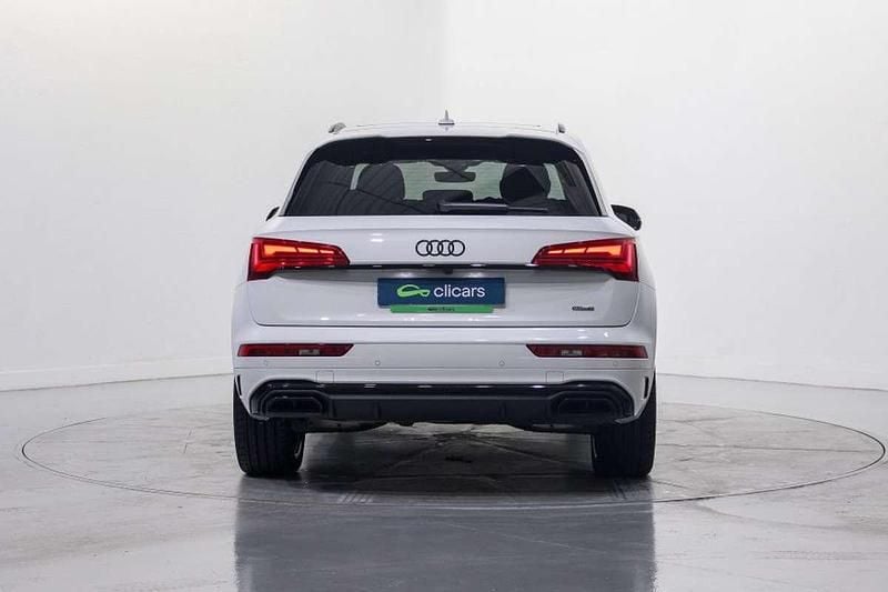 Usado Audi Q5 Premium 204 HP (150 kW) 2024 Branco SUV