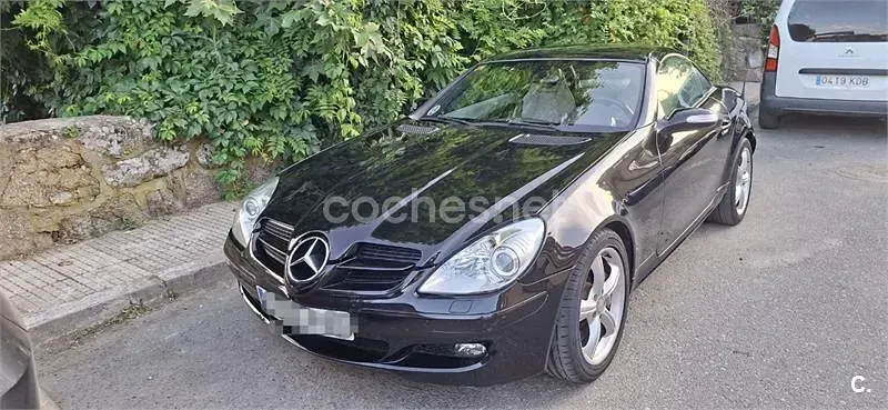 Usado Mercedes SLK350 272 CV (200 kW) 2005 Negro Descapotable