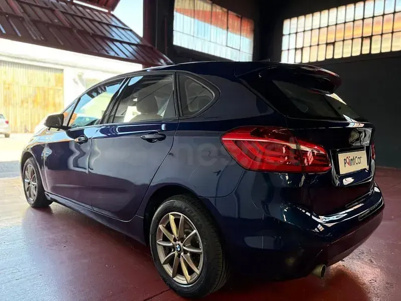 Usado BMW 216 Active Tourer 116 CV (85 kW) 2016 Azul Monovolumen