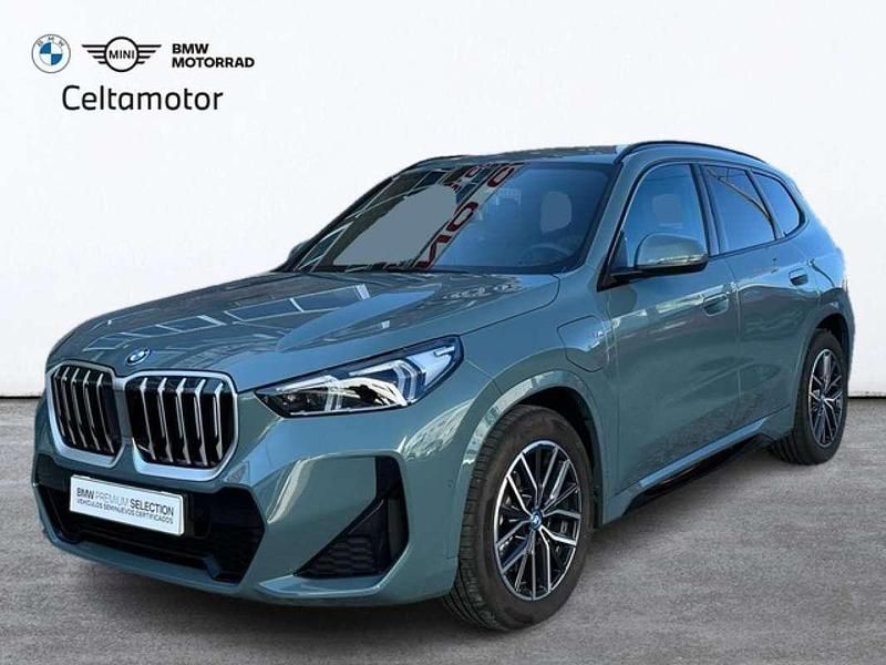 Verde Usado 2025 BMW X1 Comfort Edition SUV | 49.900 € (Super precio) - Imagen 1/4