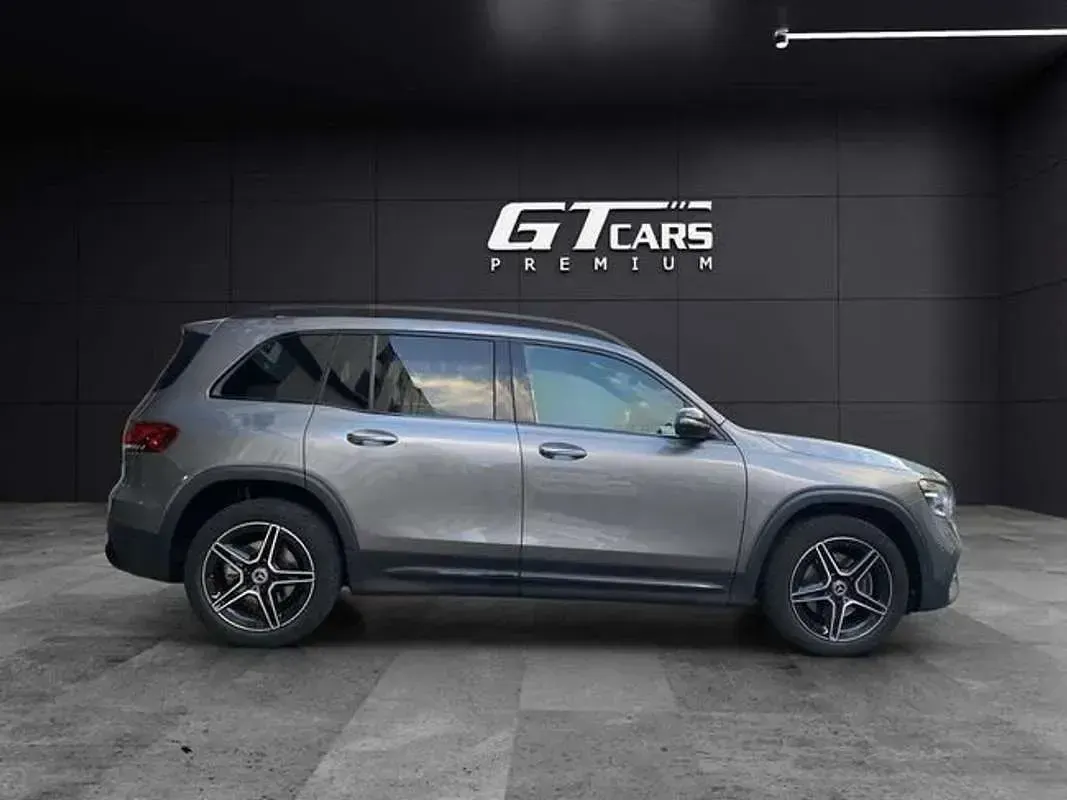 Usado Mercedes GLB200 AMG 150 CV (110 kW) 2022 Gris SUV