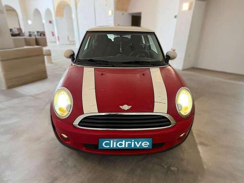 Usado Mini ONE 102 CV (75 kW) 2007 Rojo Utilitario