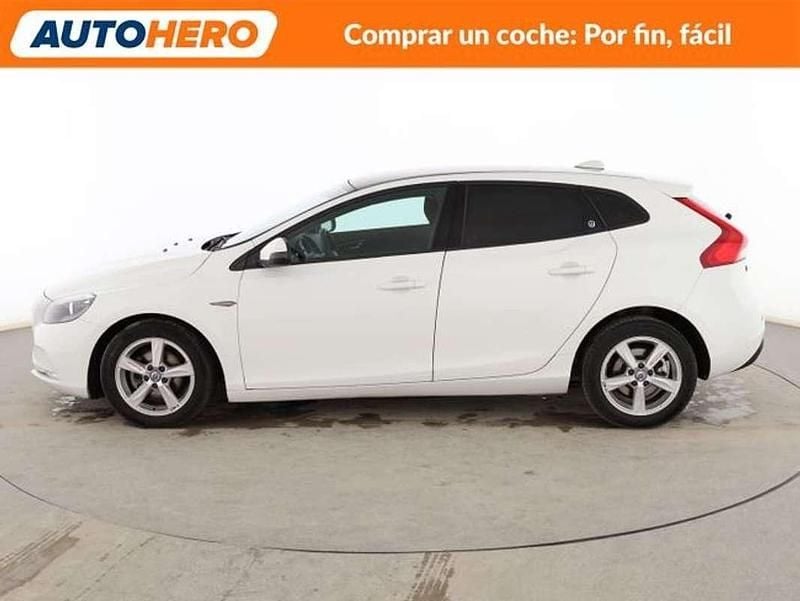 Usado Volvo V40 Kinetic 114 CV (83 kW) 2015 Blanco Utilitario