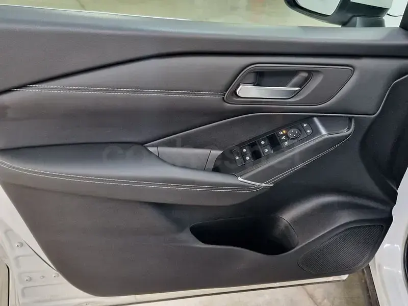 Usado Nissan Qashqai N-Connecta 140 CV (102 kW) 2023 Blanco SUV