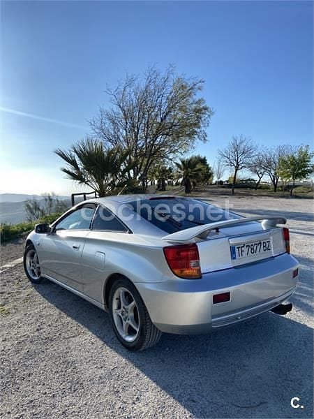 Usado Toyota Celica 143 CV (105 kW) 2005 Gris / plata Coupe