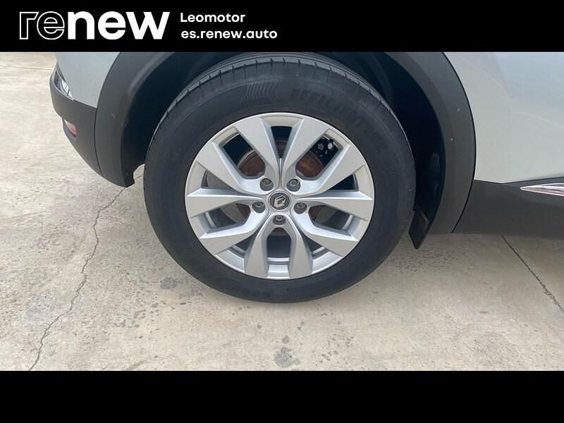Usado Renault Captur Zen 90 CV (66 kW) 2021 Gris SUV