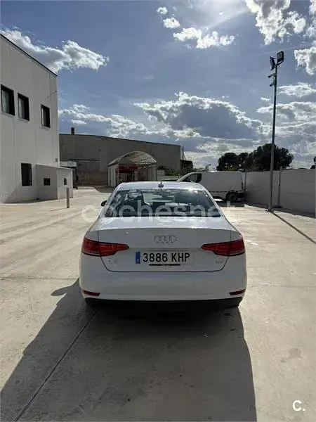 Usado Audi A4 S-Line 150 CV (110 kW) 2018 Blanco Berlina