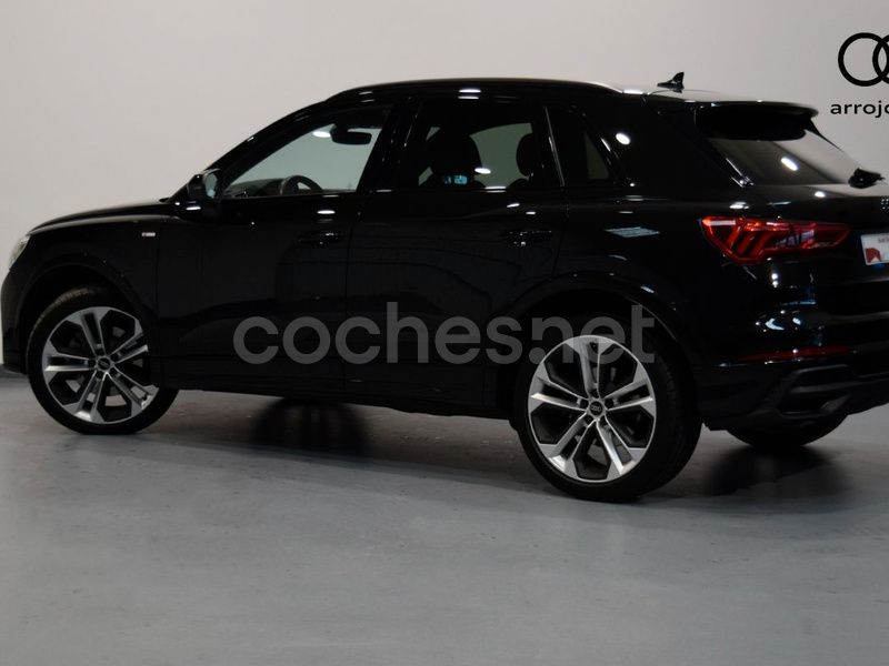 Usado Audi Q3 200 CV (147 kW) 2023 Negro SUV