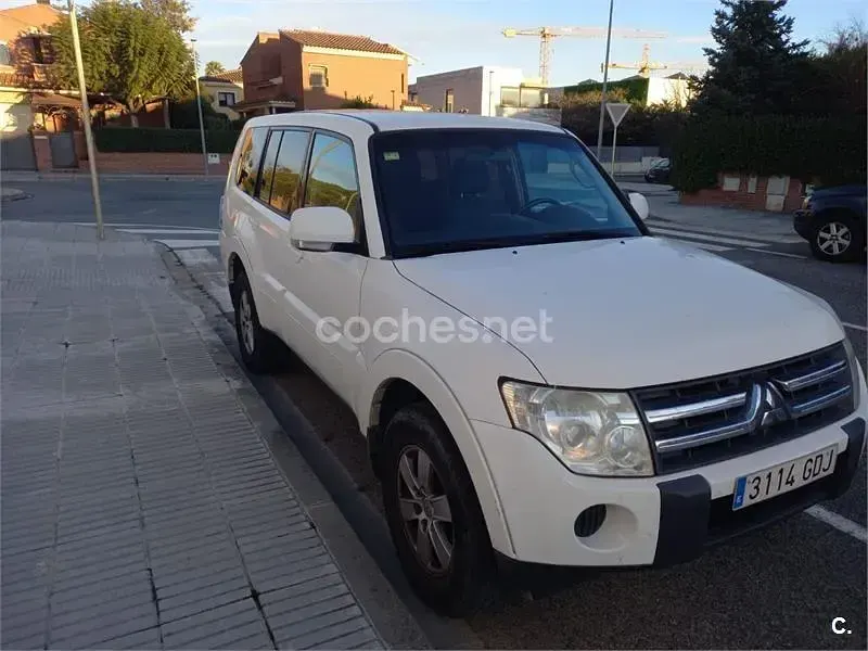 Usado Mitsubishi Montero Invite 160 CV (117 kW) 2008 Blanco SUV