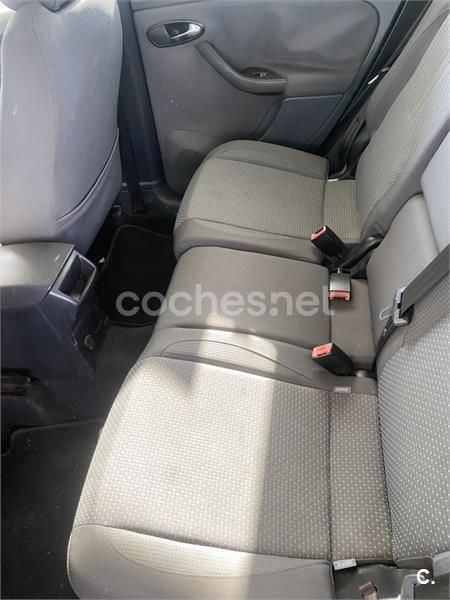 Gris / plata Usado 2006 Seat Altea Stylance Monovolumen | 3800 € (Precio justo) - Imagen 1/1