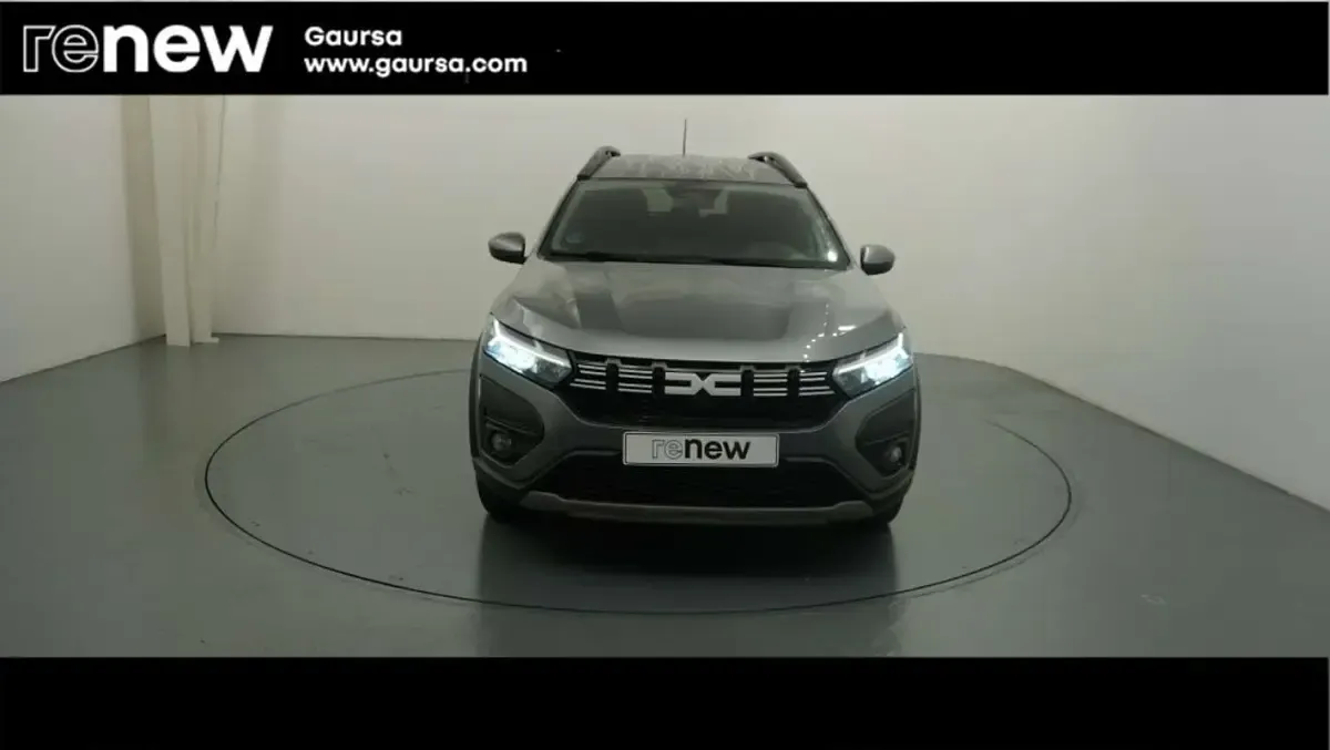 Usado Dacia Jogger Expression 140 CV (102 kW) 2025 Monovolumen