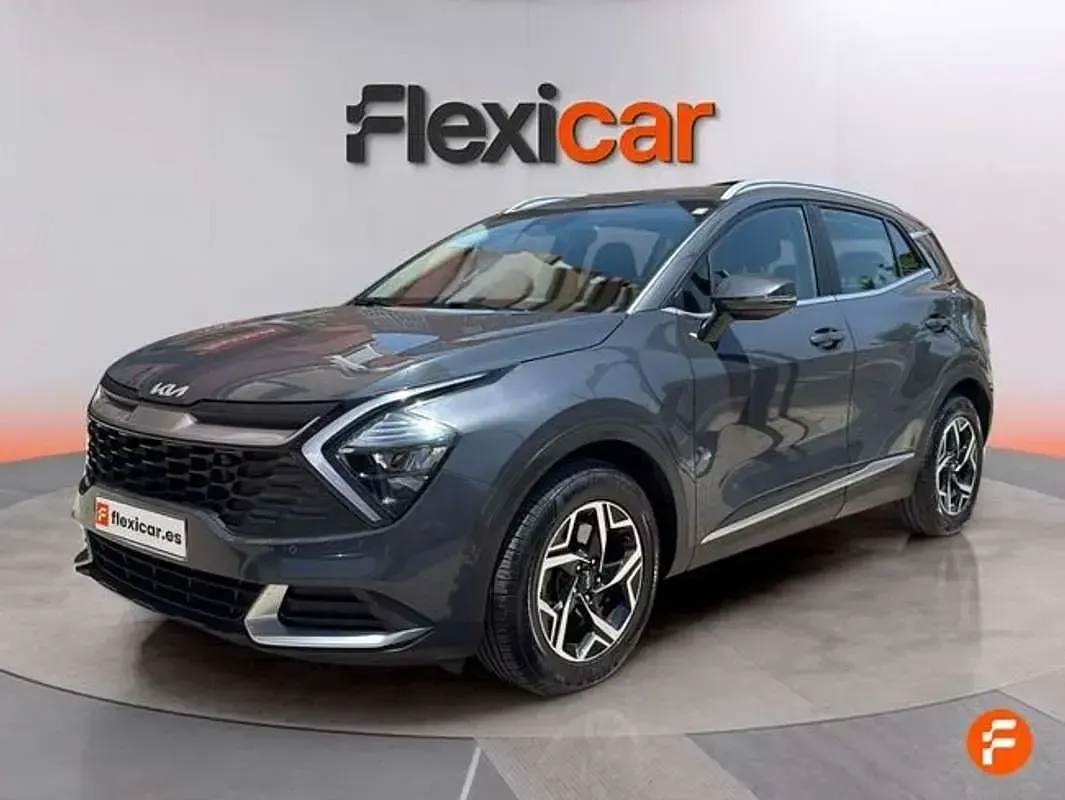 Usado Kia Sportage 136 CV (100 kW) 2023 Gris SUV