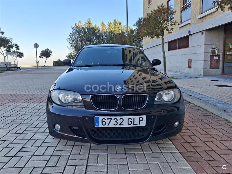 Usado BMW 118 143 CV (105 kW) 2009 Negro Utilitario