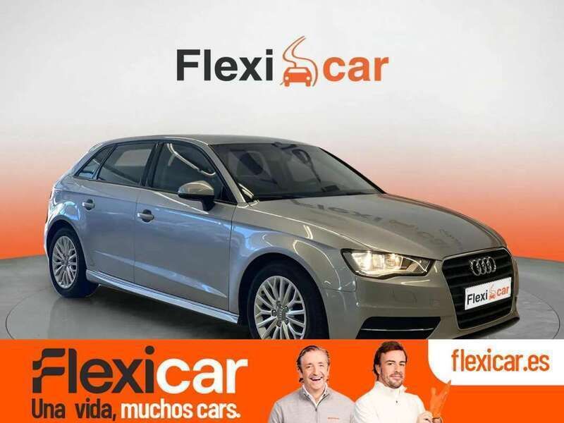 Gris Usado 2016 Audi A3 Sportback Attraction Utilitario | 14.490 € (Precio justo) - Imagen 1/4