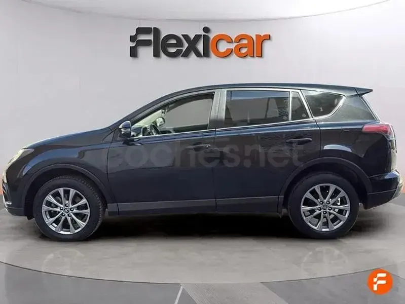 Usado Toyota RAV4 Advance 143 CV (105 kW) 2017 Negro SUV