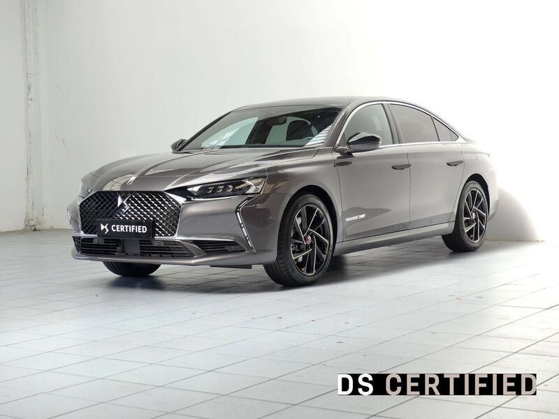 Gris Usado 2023 DS Automobiles DS9 Performance Line Plus Berlina | 52.884 € (Precio justo) - Imagen 1/4