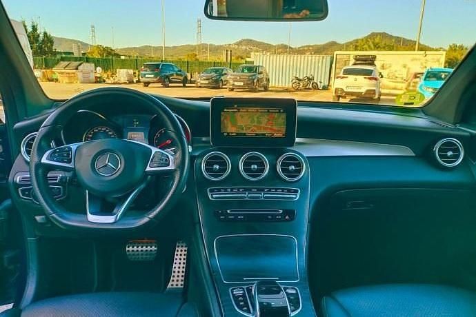 Usado Mercedes GLC250 AMG line 211 CV (155 kW) 2018