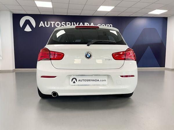 Usado BMW 118 140 CV (102 kW) 2019 Pintura sólida alpinweiss Utilitario