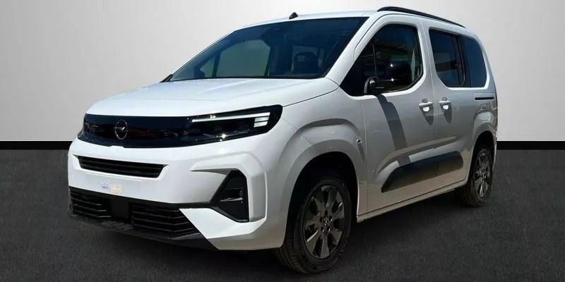 Blanco Nuevo 2025 Opel Combo S Monovolumen | 23.900 € (Precio justo) - Imagen 1/4