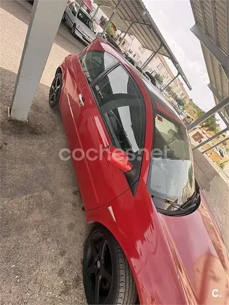 Usado Renault Mégane II Expression 110 CV (80 kW) 2008 Rojo Berlina